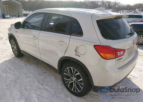 2017 Mitsubishi Outlander Sport 2.0 Le z USA, uszkodzony, nr VIN JA4AR3AU5HZ007766